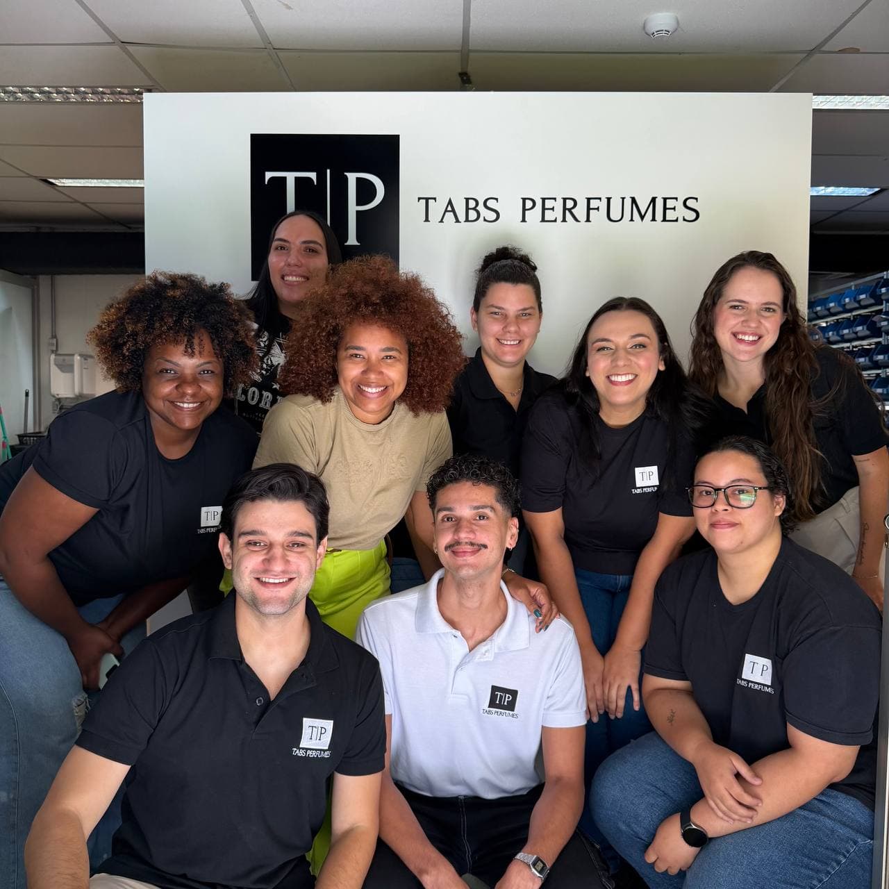 Coleção de perfumes da Tabs Perfumes